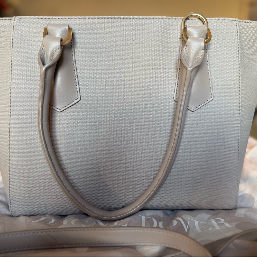 Dagne Dover Cream Tote Bag with Minimalist Design